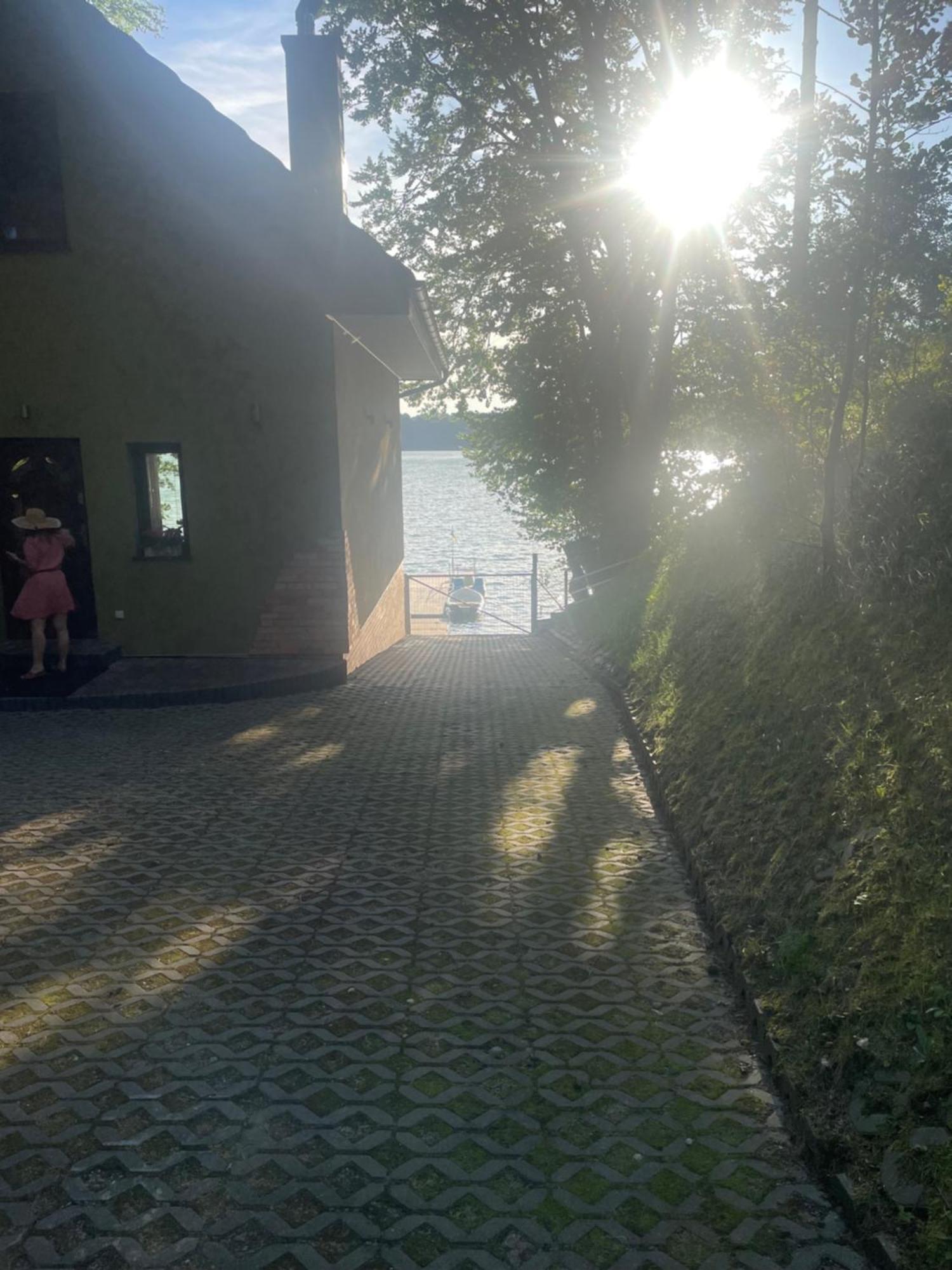 Jarski Domek Стенжица Экстерьер фото